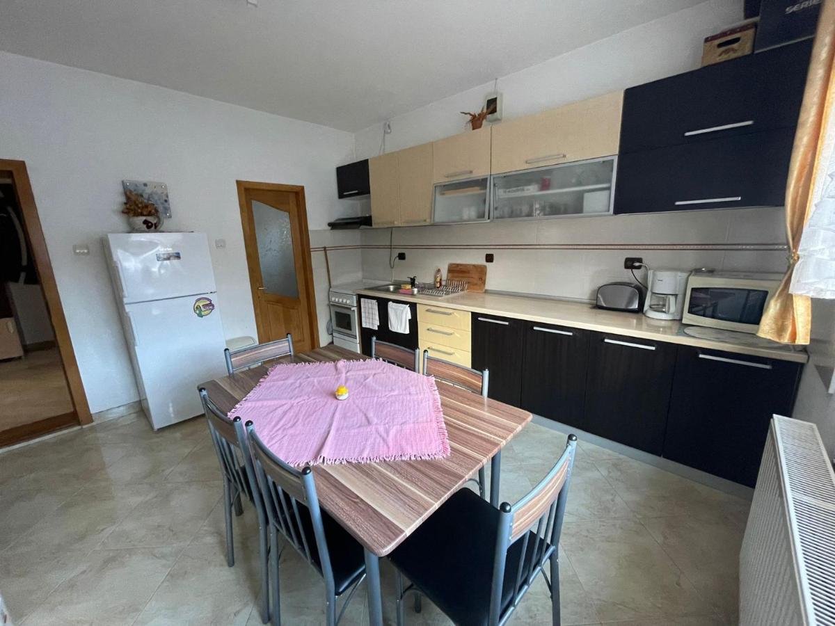Casa De Vis Hotel Poiana Mărului Buitenkant foto